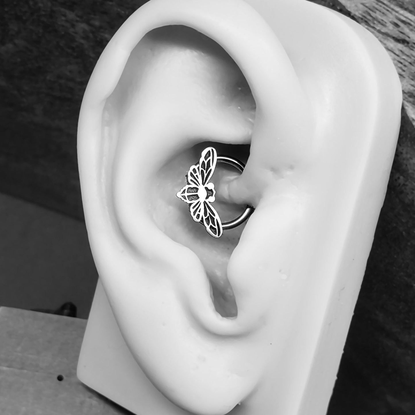 16G Cicada Captive Bead Ring - Metal Lotus