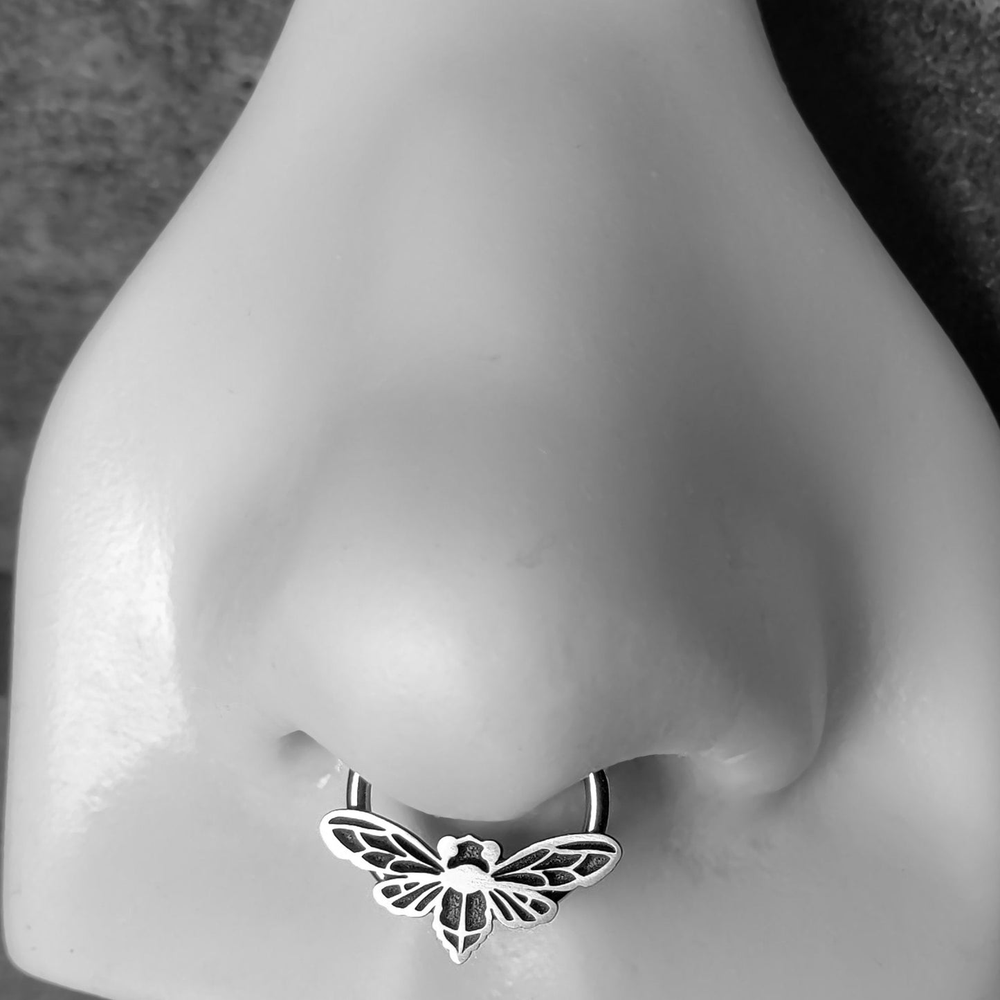 16G Cicada Captive Bead Ring - Metal Lotus