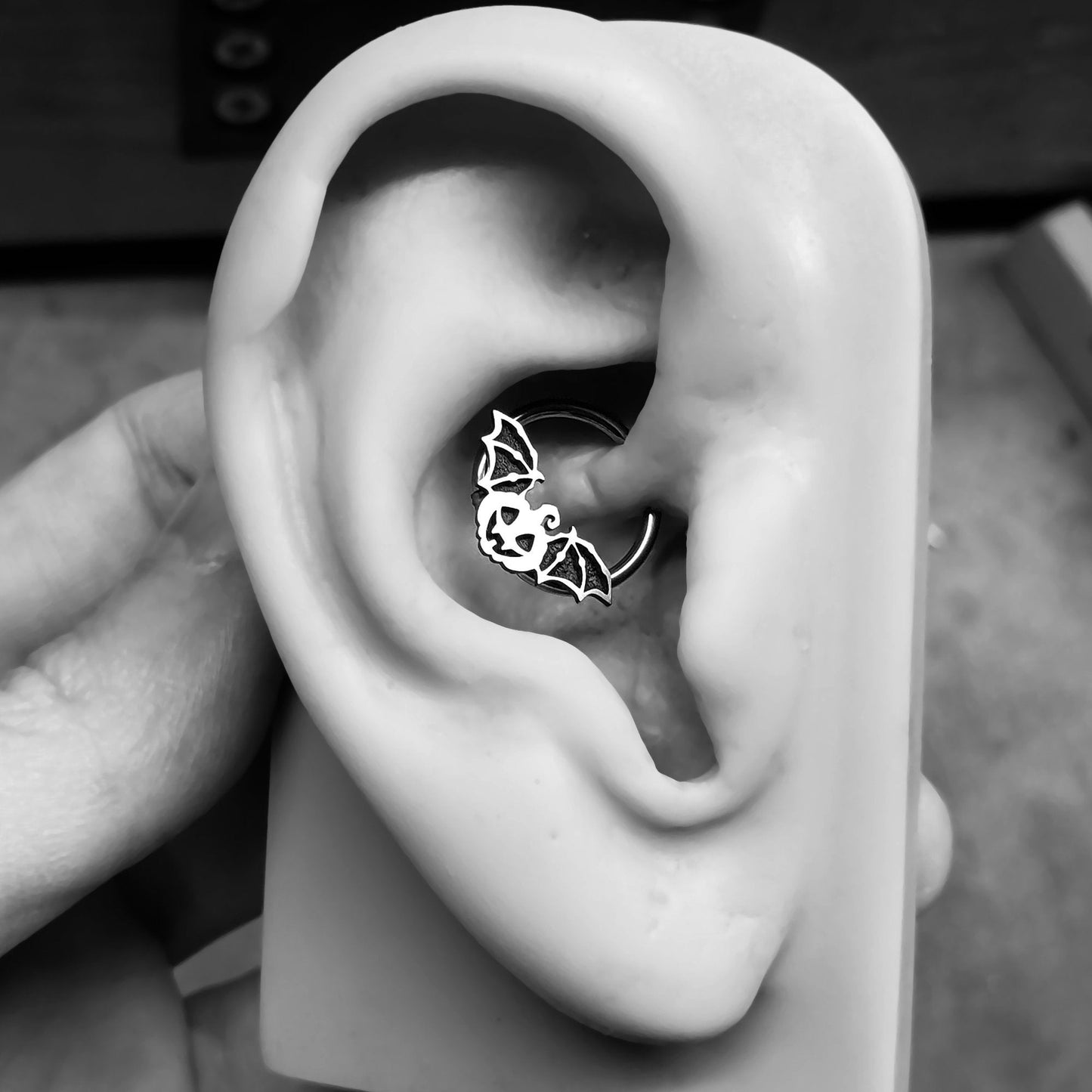16G Pumpkin Bat Captive Bead Ring - Metal Lotus