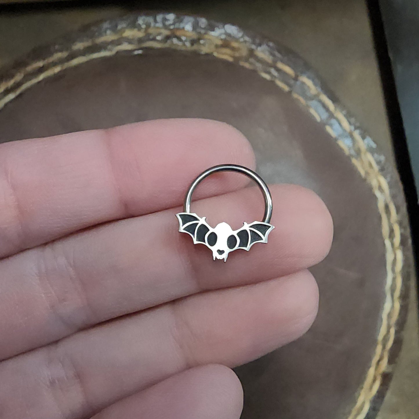 Bat Wing Cat Skull Captive Bead Ring - Metal Lotus
