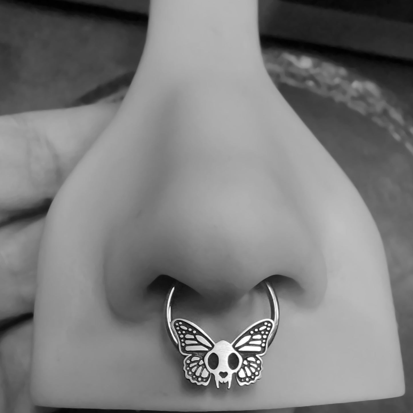 Butterfly Cat Skull Captive Bead Ring - Metal Lotus