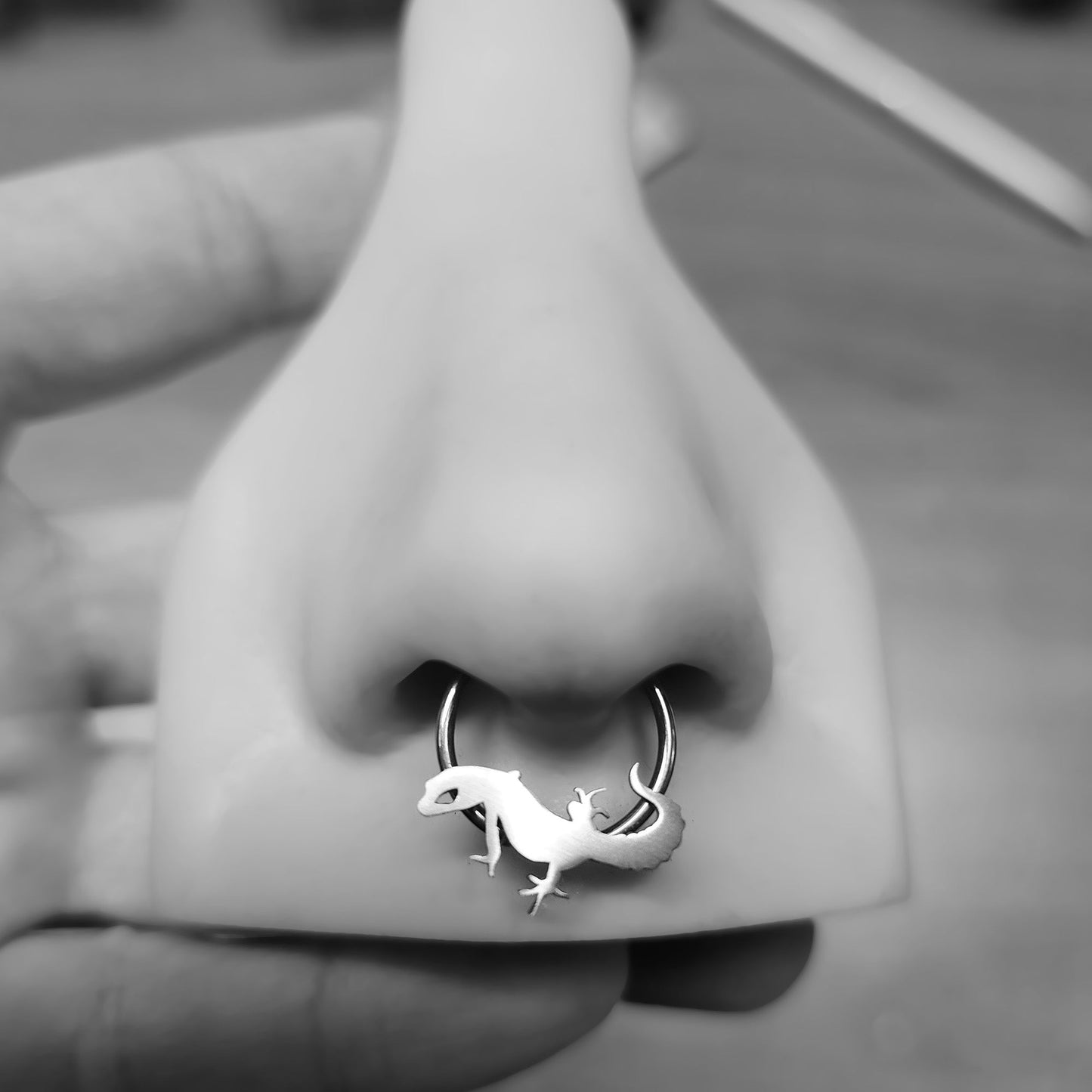 Leopard Gecko Septum + Daith Ring - Metal Lotus