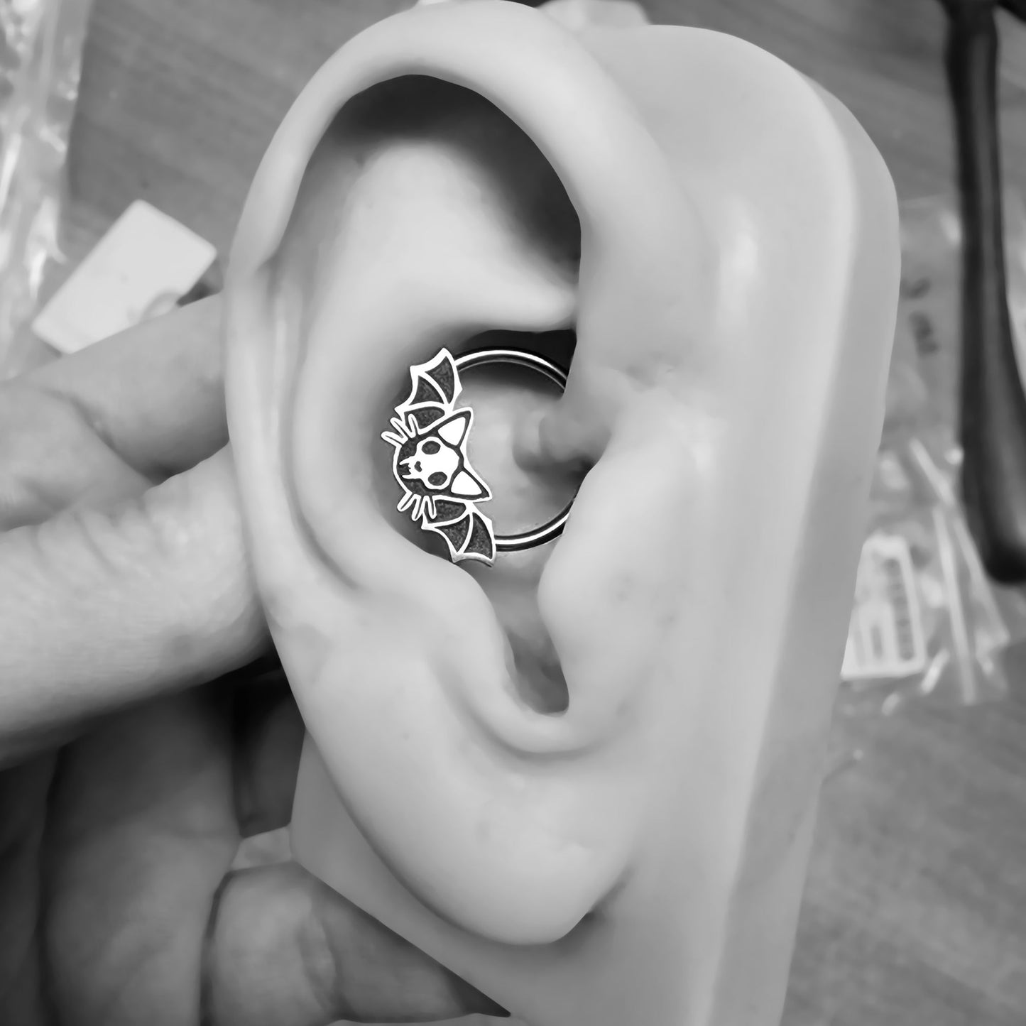 Skull Cat with Bat Wings Captive Bead Ring - Metal Lotus